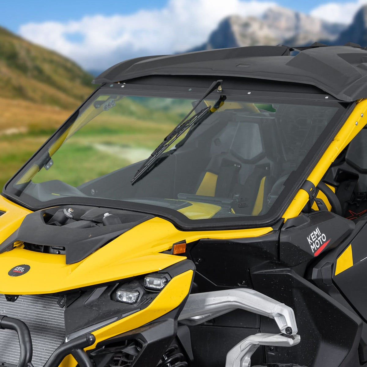 DOT Approved Full Glass Windshield for Can-Am Maverick R / RS / Max 2024–2026 with Wiper – fits Can-Am Maverick R 2-Seat...