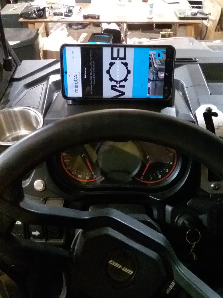 Defender Driver Dash Top Magnetic Phone/GPS Holder — MCE Offroad, view 2
