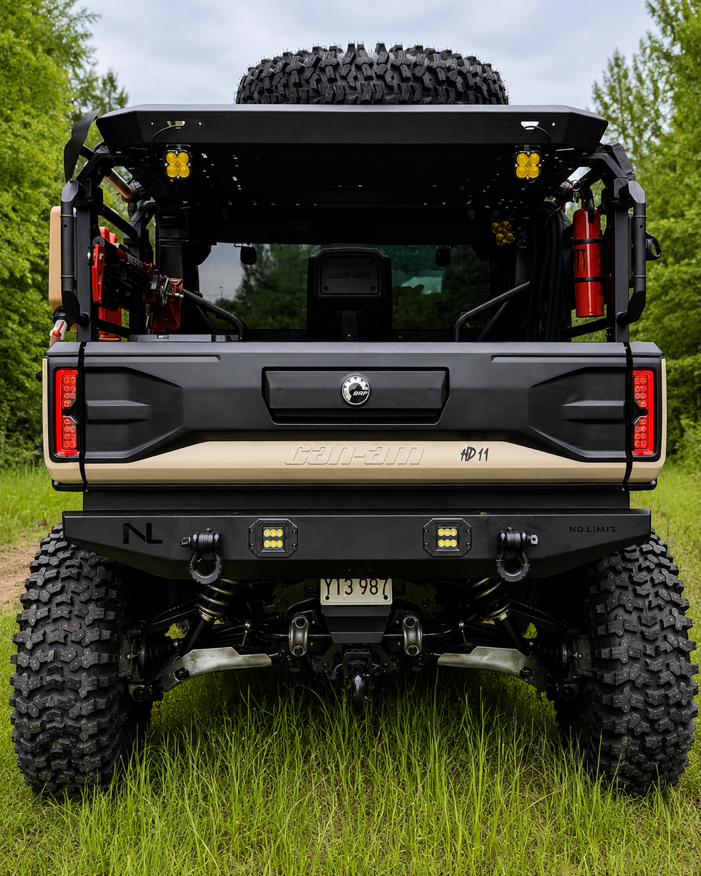 No Limit rear bumper with LED lights for Can-Am Defender HD11